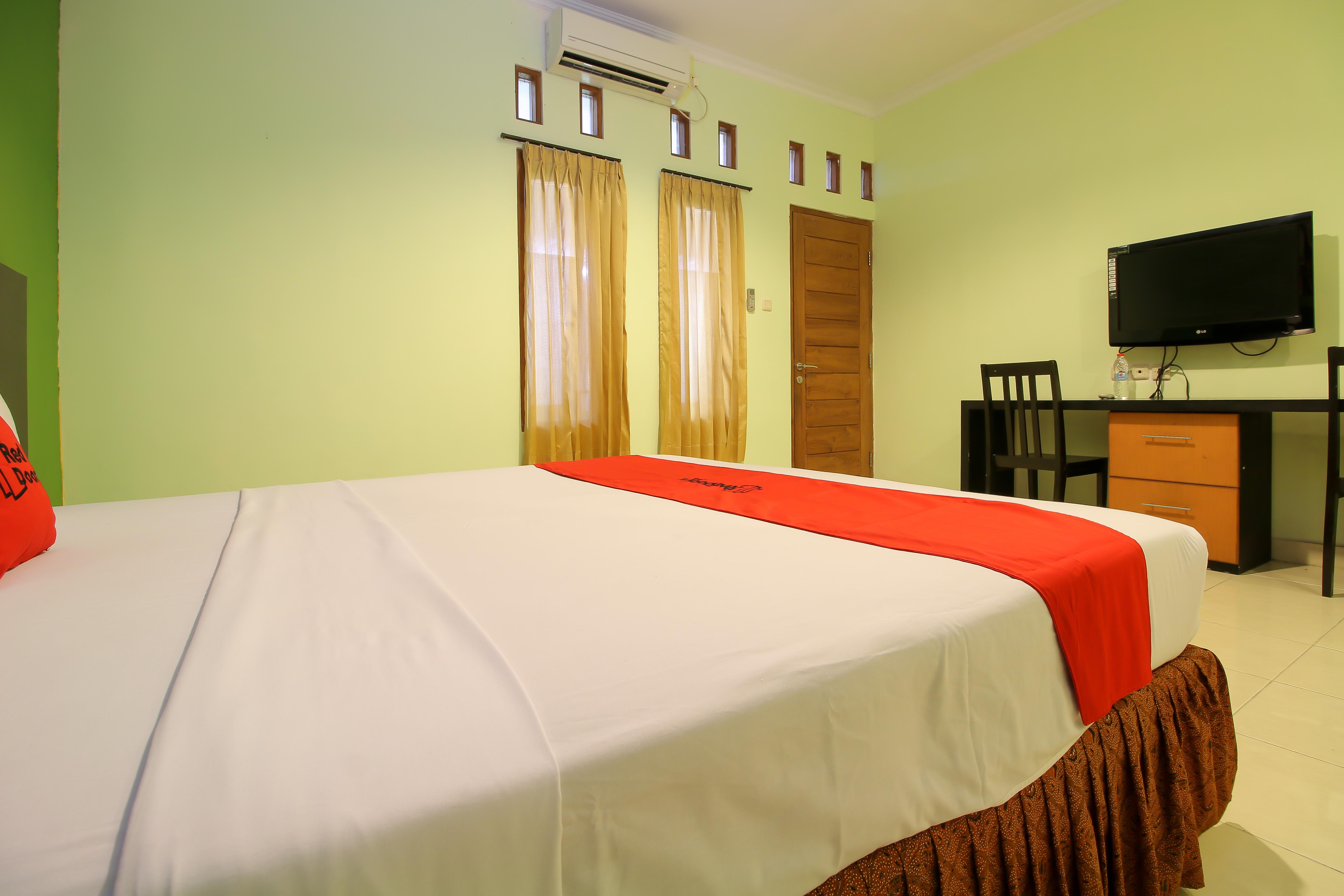 RedDoorz Plus @ Taman Siswa 2 Jogyakarta Zewnętrze zdjęcie
