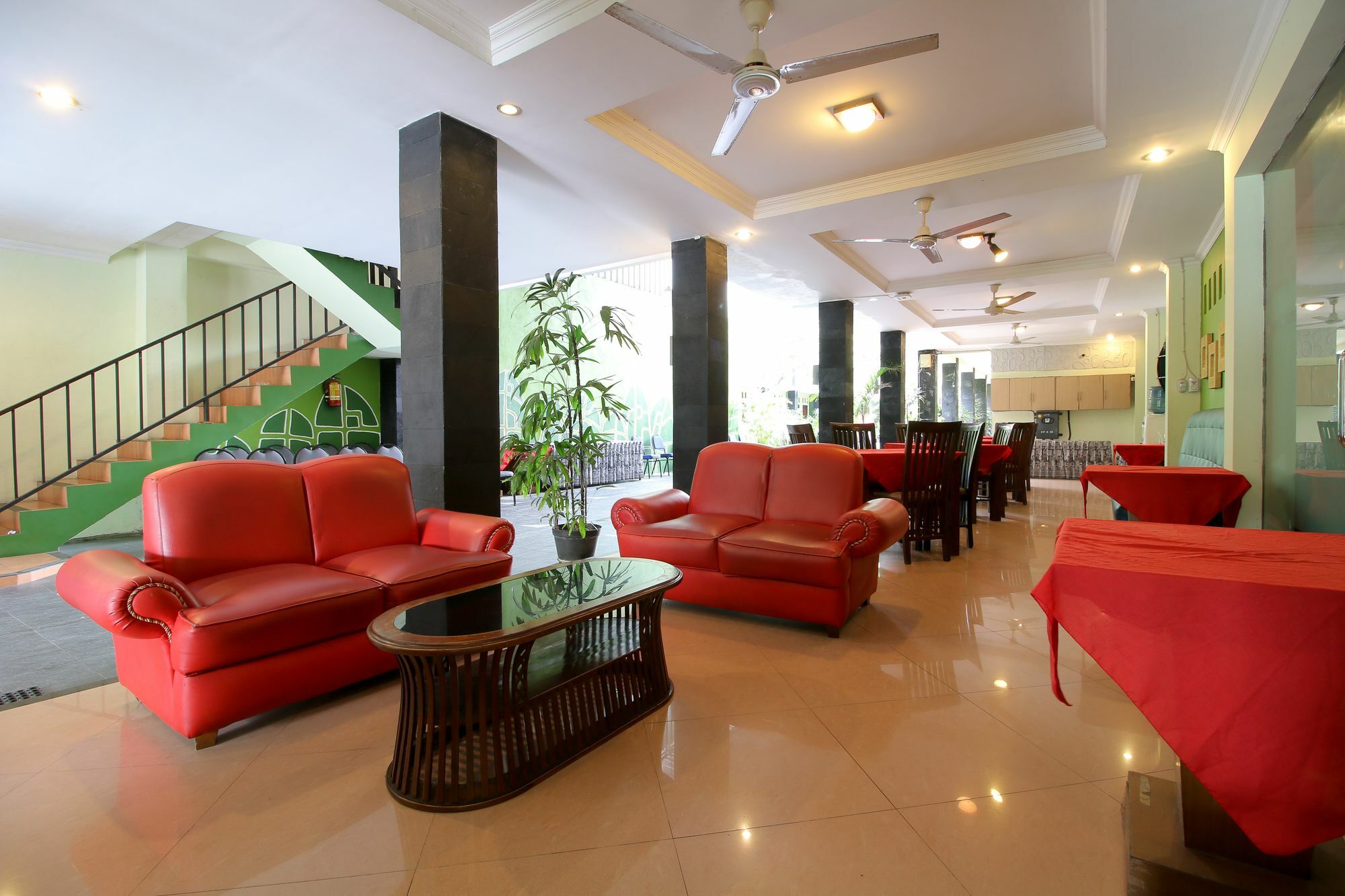 RedDoorz Plus @ Taman Siswa 2 Jogyakarta Zewnętrze zdjęcie